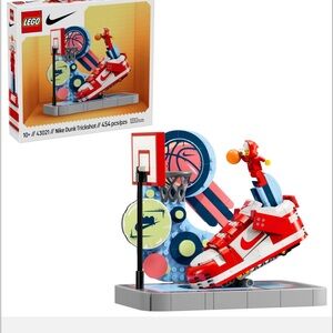 LEGO Nike Dunk Basketball Set - Red and Blue